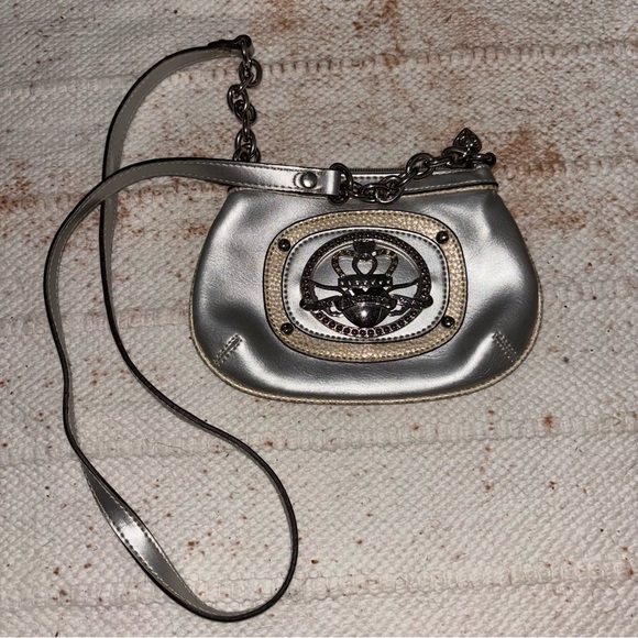 Kathy Van Zeeland Handbags - Kathy Van Zealand Silver Designer Women's Crossbody Bag